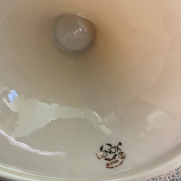 Lenox Candlesticks - pair - with leafy texture, gold trim NIB - Picture 4 of 5